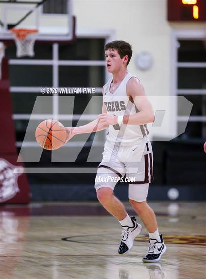Thumbnail 1 in Pine Bush vs. Kingston (Section 9 Class AA Semifinal)  photogallery.