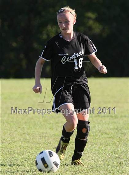 Thumbnail 1 in Sevier County vs Knoxville Central (Sevier County Invitational) photogallery.