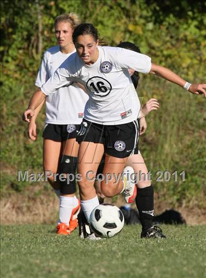Thumbnail 3 in Sevier County vs Knoxville Central (Sevier County Invitational) photogallery.