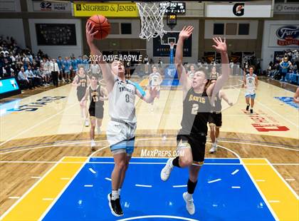 Thumbnail 2 in Westlake vs. Davis (UHSAA 6A Final) photogallery.