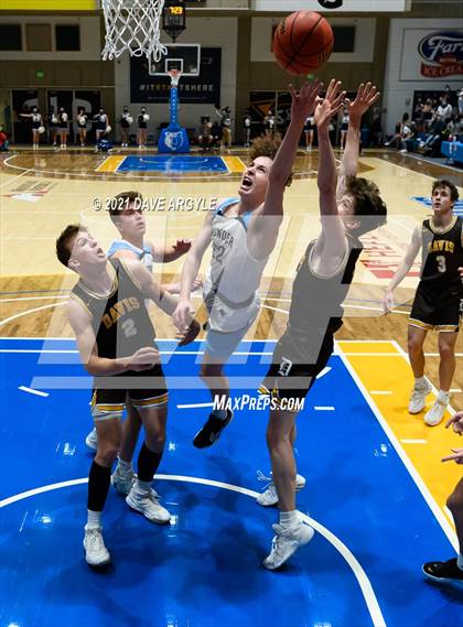 Thumbnail 1 in Westlake vs. Davis (UHSAA 6A Final) photogallery.