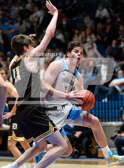 Thumbnail 1 in Westlake vs. Davis (UHSAA 6A Final) photogallery.