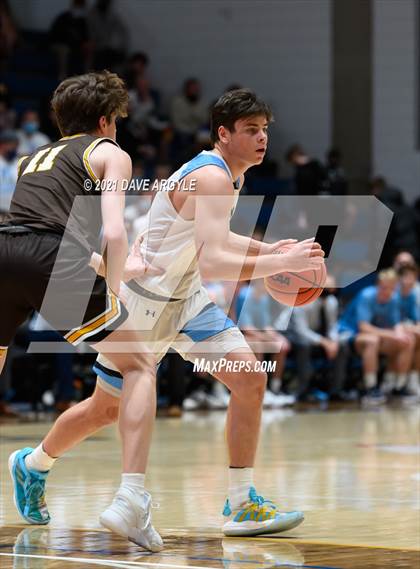 Thumbnail 2 in Westlake vs. Davis (UHSAA 6A Final) photogallery.