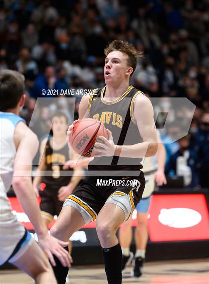 Thumbnail 1 in Westlake vs. Davis (UHSAA 6A Final) photogallery.