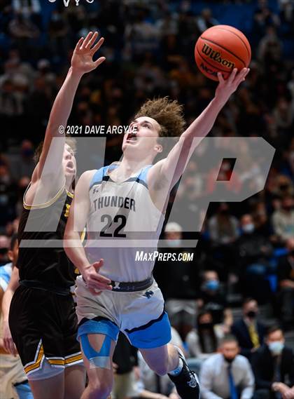 Thumbnail 3 in Westlake vs. Davis (UHSAA 6A Final) photogallery.