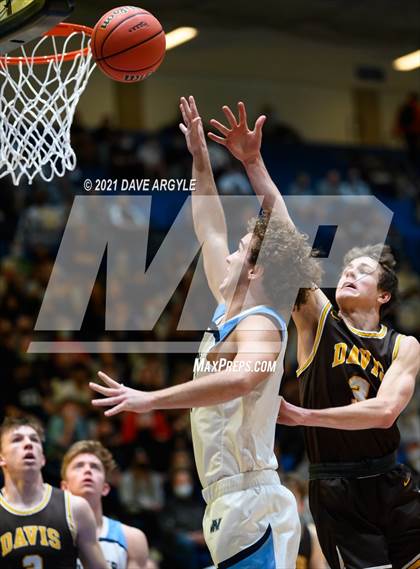 Thumbnail 2 in Westlake vs. Davis (UHSAA 6A Final) photogallery.