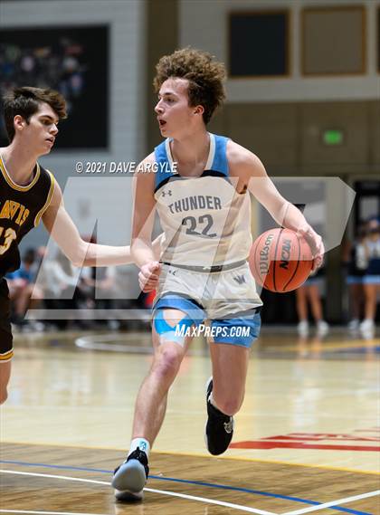 Thumbnail 2 in Westlake vs. Davis (UHSAA 6A Final) photogallery.