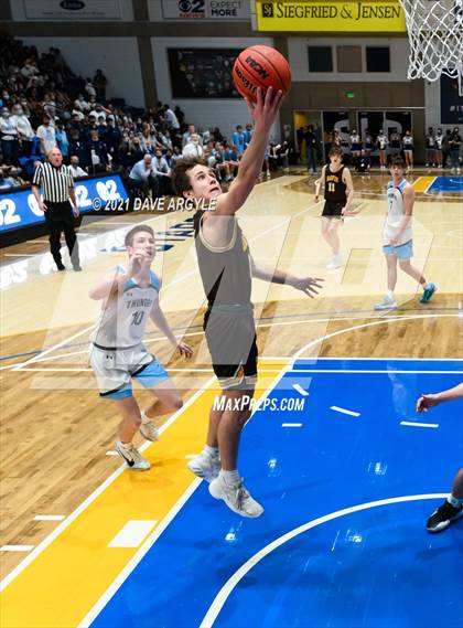 Thumbnail 1 in Westlake vs. Davis (UHSAA 6A Final) photogallery.