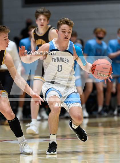 Thumbnail 1 in Westlake vs. Davis (UHSAA 6A Final) photogallery.