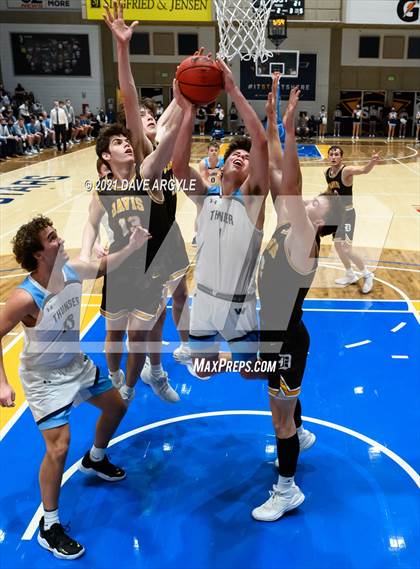 Thumbnail 1 in Westlake vs. Davis (UHSAA 6A Final) photogallery.