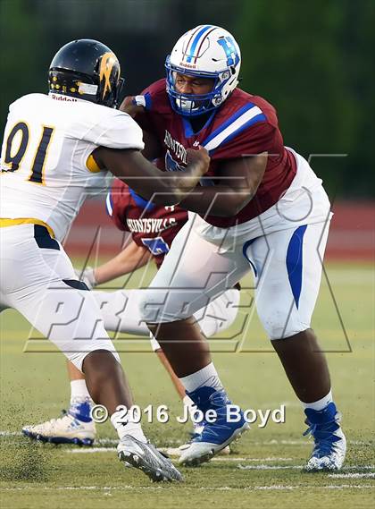Thumbnail 3 in Buckhorn @ Huntsville photogallery.