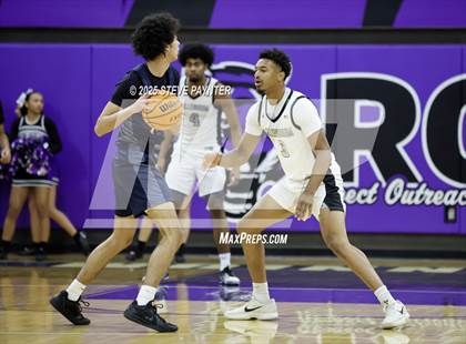 Thumbnail 1 in Pinnacle @ Millennium photogallery.