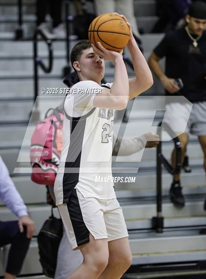 Thumbnail 2 in Pinnacle @ Millennium photogallery.