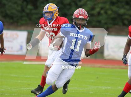 Thumbnail 2 in 65th FACA North-South All-Star Football Classic photogallery.