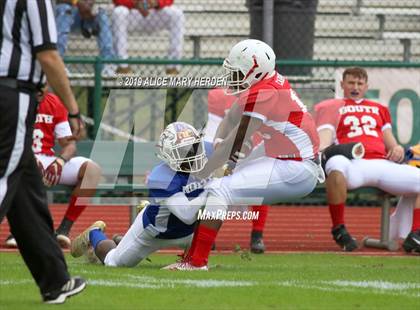 Thumbnail 1 in 65th FACA North-South All-Star Football Classic photogallery.