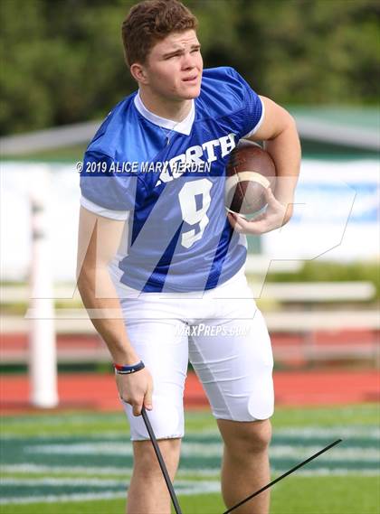 Thumbnail 2 in 65th FACA North-South All-Star Football Classic photogallery.