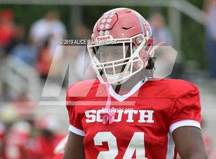 Thumbnail 1 in 65th FACA North-South All-Star Football Classic photogallery.