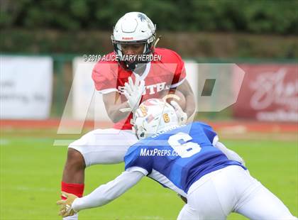 Thumbnail 2 in 65th FACA North-South All-Star Football Classic photogallery.