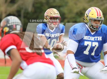 Thumbnail 1 in 65th FACA North-South All-Star Football Classic photogallery.