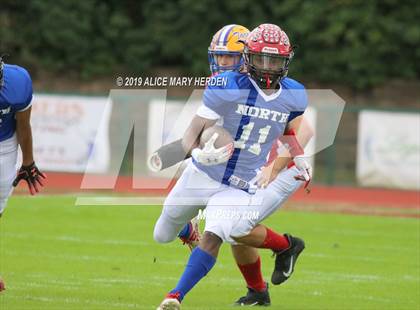 Thumbnail 1 in 65th FACA North-South All-Star Football Classic photogallery.