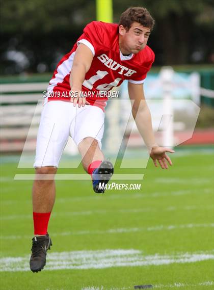 Thumbnail 3 in 65th FACA North-South All-Star Football Classic photogallery.