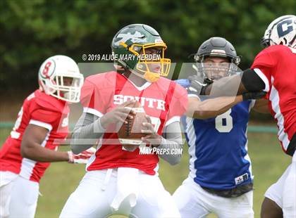 Thumbnail 3 in 65th FACA North-South All-Star Football Classic photogallery.