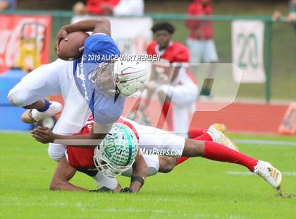 Thumbnail 2 in 65th FACA North-South All-Star Football Classic photogallery.