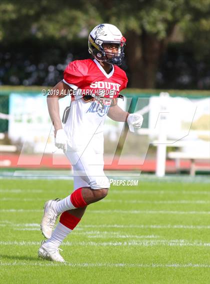 Thumbnail 2 in 65th FACA North-South All-Star Football Classic photogallery.