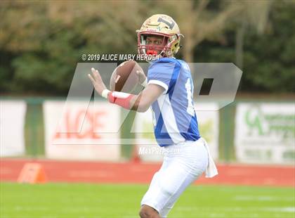 Thumbnail 2 in 65th FACA North-South All-Star Football Classic photogallery.