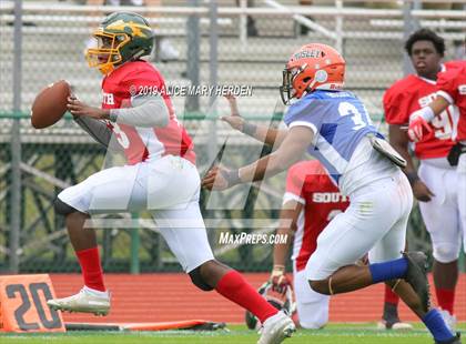 Thumbnail 2 in 65th FACA North-South All-Star Football Classic photogallery.