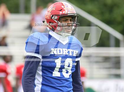 Thumbnail 1 in 65th FACA North-South All-Star Football Classic photogallery.