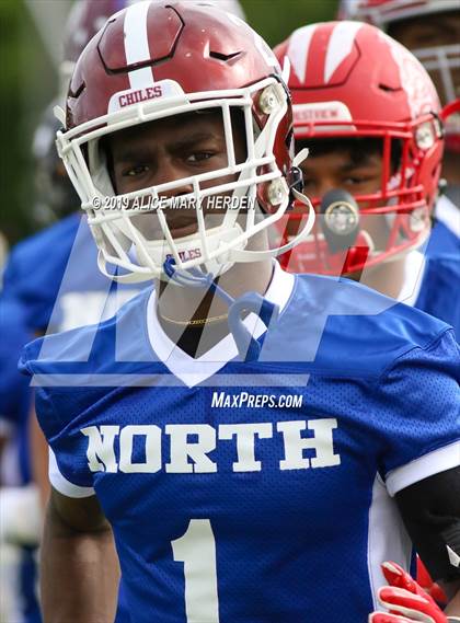 Thumbnail 1 in 65th FACA North-South All-Star Football Classic photogallery.