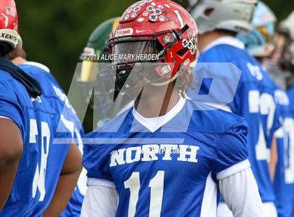 Thumbnail 3 in 65th FACA North-South All-Star Football Classic photogallery.