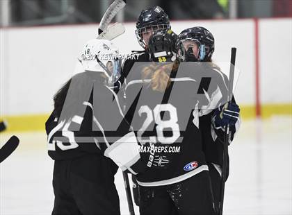 Thumbnail 1 in Amity/North Haven/Cheshire Blades @ Daniel Hand photogallery.