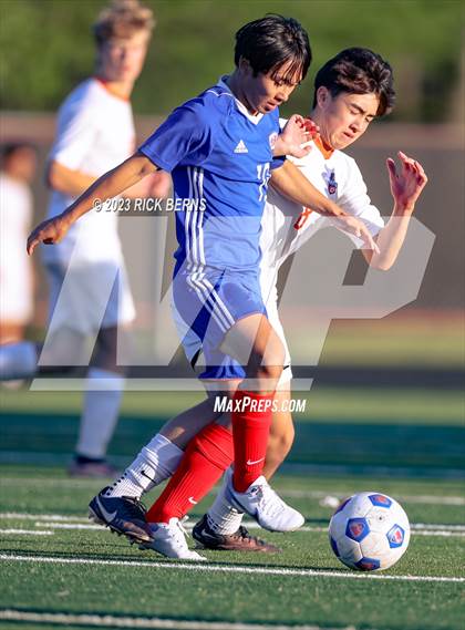 Thumbnail 3 in Grand Oaks @ Oak Ridge (Battle of the Oaks) photogallery.