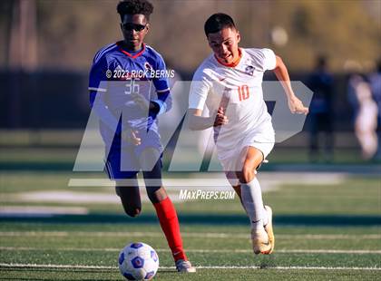 Thumbnail 3 in Grand Oaks @ Oak Ridge (Battle of the Oaks) photogallery.