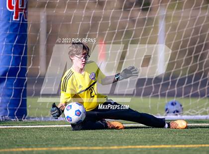 Thumbnail 3 in Grand Oaks @ Oak Ridge (Battle of the Oaks) photogallery.