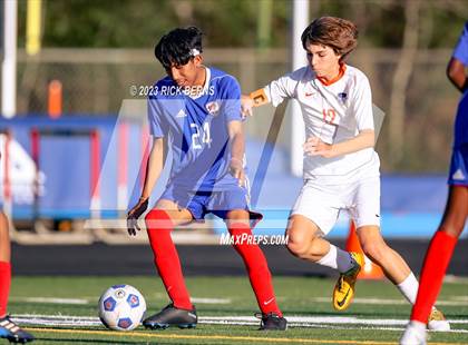Thumbnail 3 in Grand Oaks @ Oak Ridge (Battle of the Oaks) photogallery.