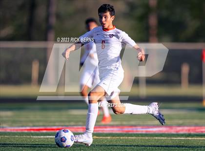 Thumbnail 2 in Grand Oaks @ Oak Ridge (Battle of the Oaks) photogallery.