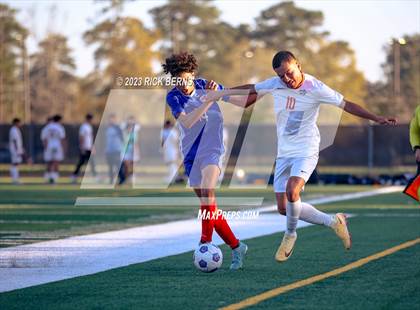 Thumbnail 3 in Grand Oaks @ Oak Ridge (Battle of the Oaks) photogallery.