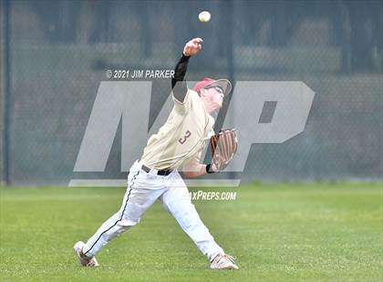 Thumbnail 1 in Rouse vs. College Station (LISD Tournament) photogallery.