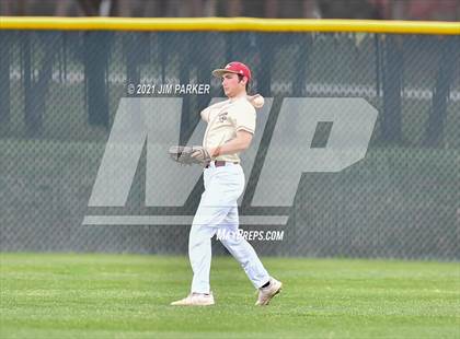 Thumbnail 2 in Rouse vs. College Station (LISD Tournament) photogallery.