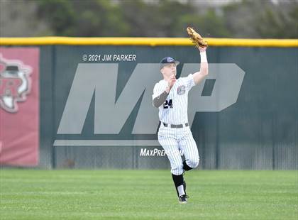Thumbnail 3 in Rouse vs. College Station (LISD Tournament) photogallery.