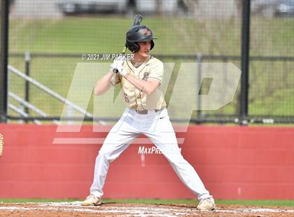 Thumbnail 1 in Rouse vs. College Station (LISD Tournament) photogallery.