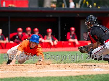 Thumbnail 1 in Marvin Ridge vs. South Point (NCHSAA 3A West Final) photogallery.