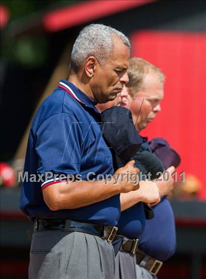 Thumbnail 2 in Marvin Ridge vs. South Point (NCHSAA 3A West Final) photogallery.