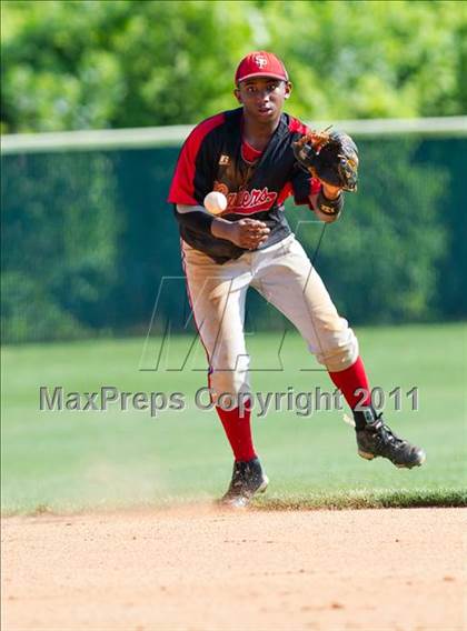 Thumbnail 2 in Marvin Ridge vs. South Point (NCHSAA 3A West Final) photogallery.