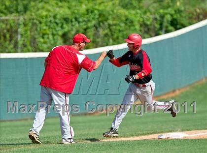 Thumbnail 3 in Marvin Ridge vs. South Point (NCHSAA 3A West Final) photogallery.