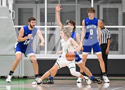 Thumbnail 3 in Van Alstyne @ Caddo Mills photogallery.