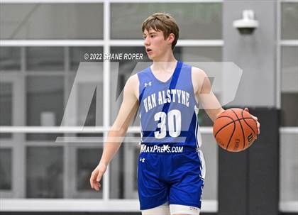 Thumbnail 1 in Van Alstyne @ Caddo Mills photogallery.